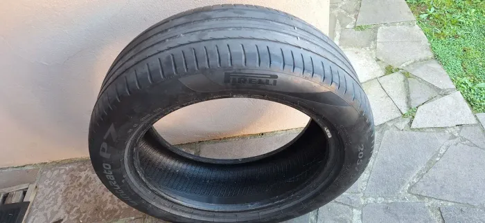 2 Pneus aro 17 por R$ 120,00