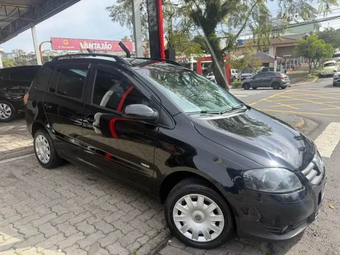 Volkswagen Spacefox 1.6/ 1.6 Trend Total Flex 8V 5P 2010
