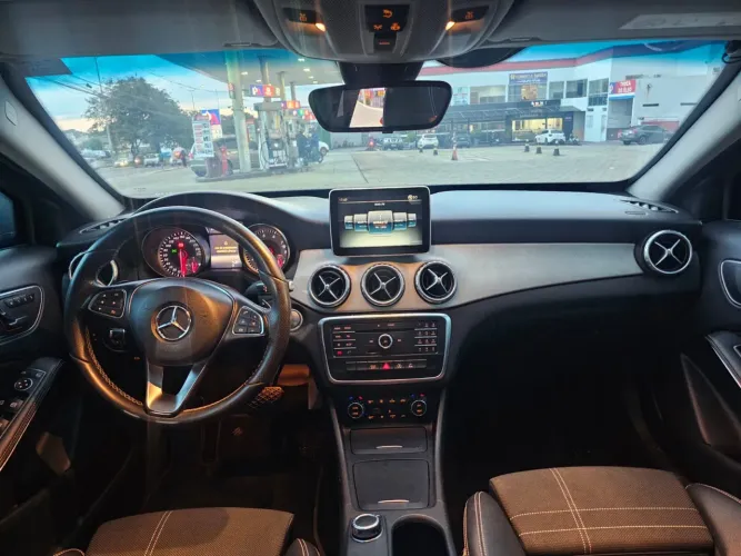 Mercedes-Benz GLA 200 Enduro 1.6 TB 16V Flex Aut. 2016