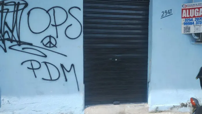 Imóvel para aluguel tem 50 metros quadrados com 2 quartos em Carlito Pamplona - Fortaleza 