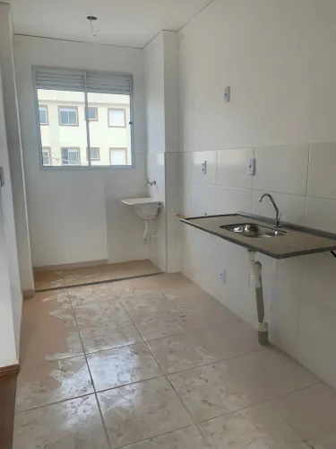 Apartamento à Venda no Condomínio Lar Toronto - Wanel Ville