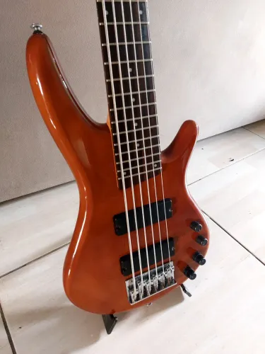 Ibanez GIO 6 cordas 