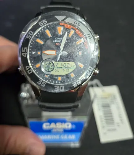 relógio Casio Marine Gear AMW-710-1AVDF