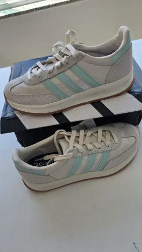 Tênis Adidas Run 70s 2.0, tam 37, feminino