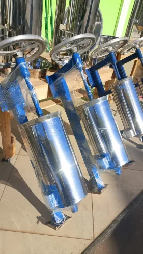 MÁQUINAS DESPOLPADORAS DE FRUTAS