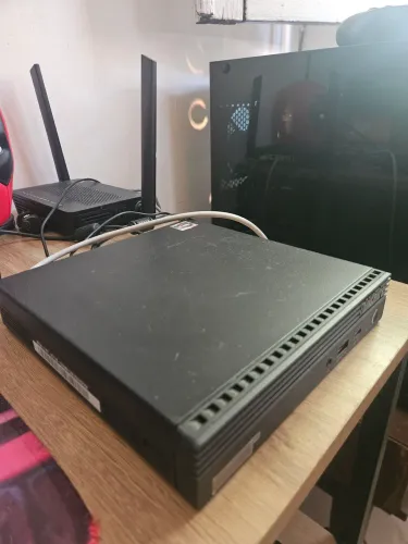 ThinkCentre Gen2 Ryzen 4650GE 12 gigas de ram Vega 7 SSD126G  HD 500G 