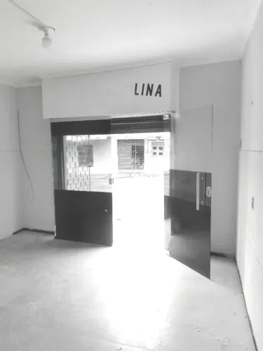 Alugo ponto comercial localizado na Rua Verbena, N.° 123 C - Bonsucesso, CEP: 60545-360!
