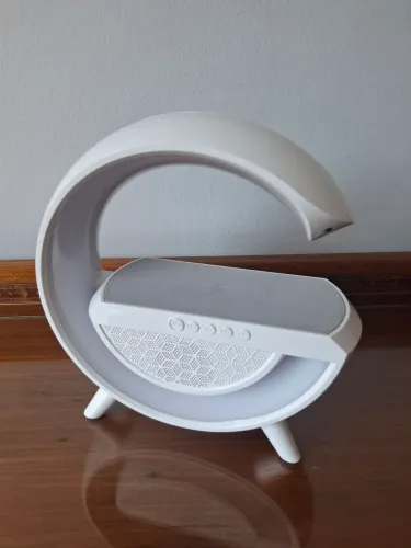 Carregador, Caixa de Som e Luminária G Speaker