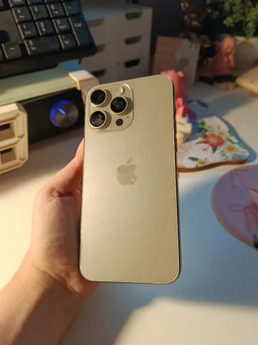 iPhone 15 Pro Max 256gb nunca aberto TODO ORIGINAL Impecável l Cor Titanium Natural