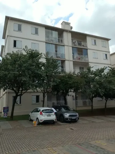 Imóvel para aluguel possui 65 metros quadrados com 3 quartos em Parque Villa Flores - Suma