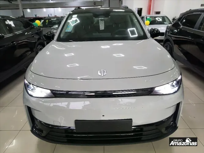 Leapmotor C10 REEV (Híbrido) 2026