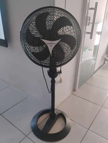 EXCELENTE VENTILADOR PARA CONSERTO OU RETIRADA DE PEÇAS