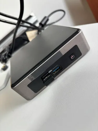 Mini PC NUC Core i7 8GB ram