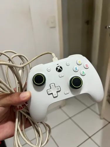 Controle gamer Gamesir G7 SE