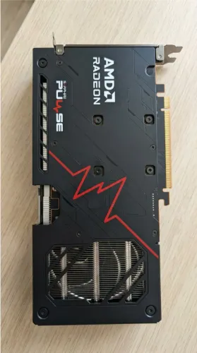 Placa de Vídeo SAPPHIRE RX 9060 XT PULSE AMD Radeon, 16GB, GDDR6, 20 Gbps, FidelityFX, RDN