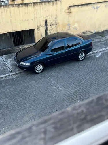 Chevrolet Vectra CD 2.2 16V / 2.0 16V Mec./aut. 1998