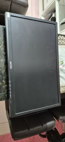 Monitor Daten 22 Polegadas Full HD (HDMI e VGA) - Ótimo para Trabalho e Estudo