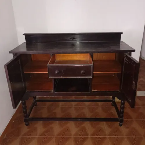 Armário de sala