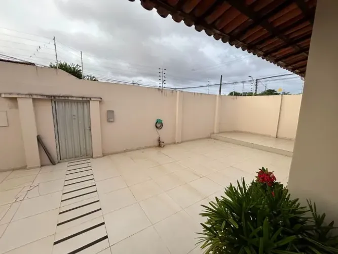 Oportunidade Ipase Casa Esquina em 2 lotes