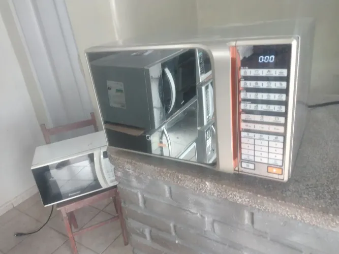 Microondas midea espelhado grill