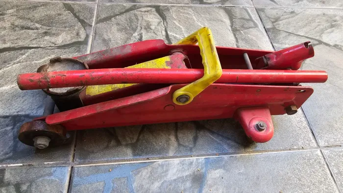 Macaco hidráulico para carro
