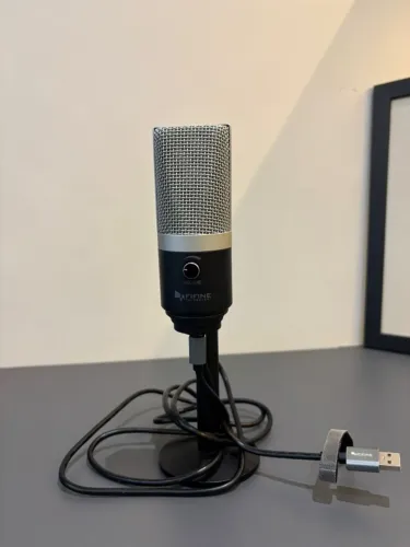 Microfone USB Fifine K670 Condensador Cardioide para Gravação e Streaming