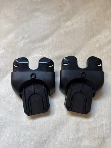 Adaptador Preto Modelo Clipe p/ Bebê conforto Citi / Anna3