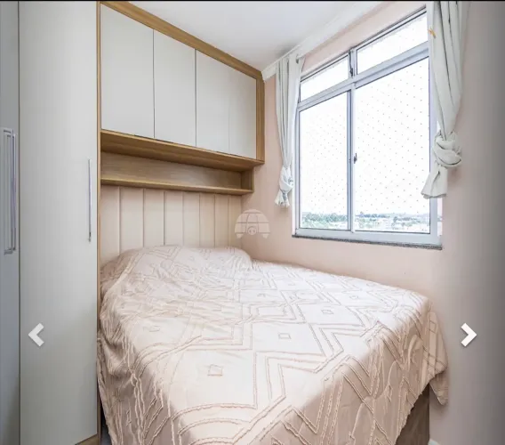 Apartamento semi mobiliado 