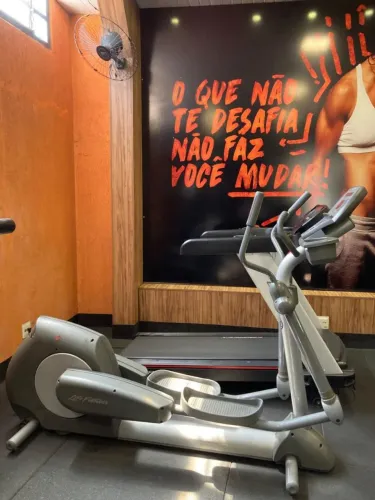 TOP ! Elíptico Elíptico Life Fitness - 10 x sem juros