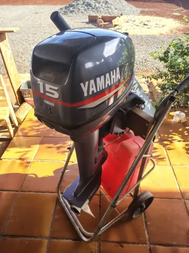 Motor de Popa 15hp Yamaha 2006 - Estado de Zero