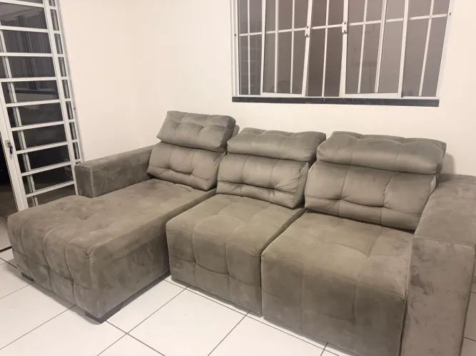 Sofá Retrátil 3 Lugares 