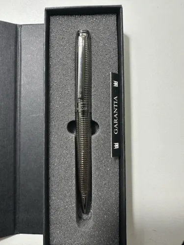 Caneta Crown Supreme Esferográfica Fumê - Nova na Caixa