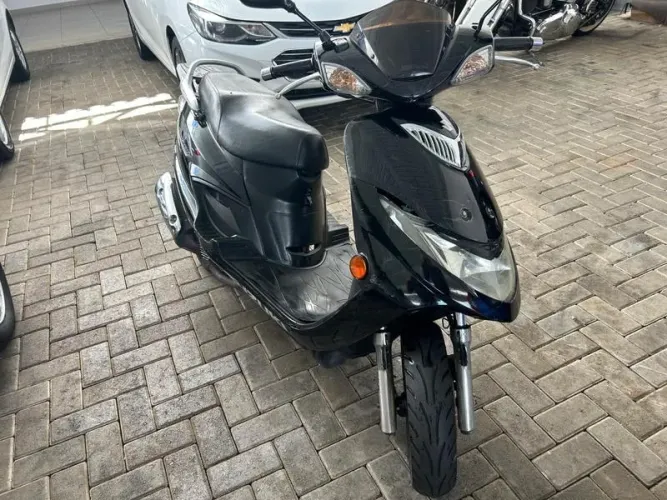 SUZUKI 125 CC BURGMAN 2009