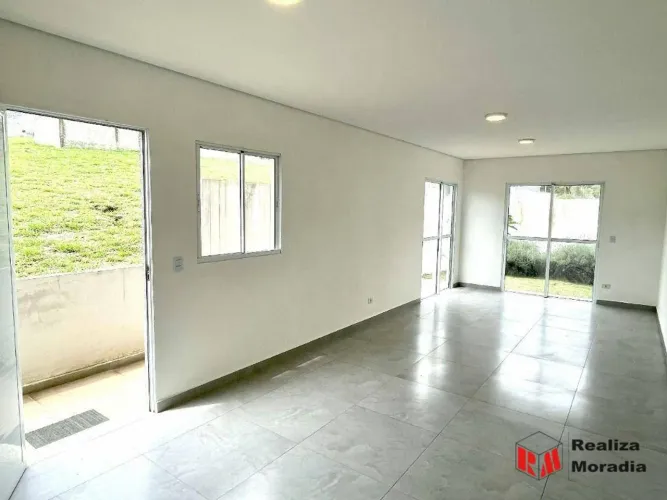 Condomínio Terra Nobre - Casa nova - com 3 quartos - varanda e 1 vaga - Jardim do Rio Coti