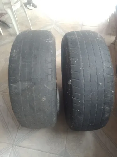 Pneus seminovos 265/60R18