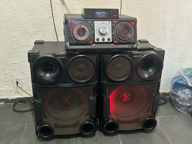 Caixa de som LG xboom