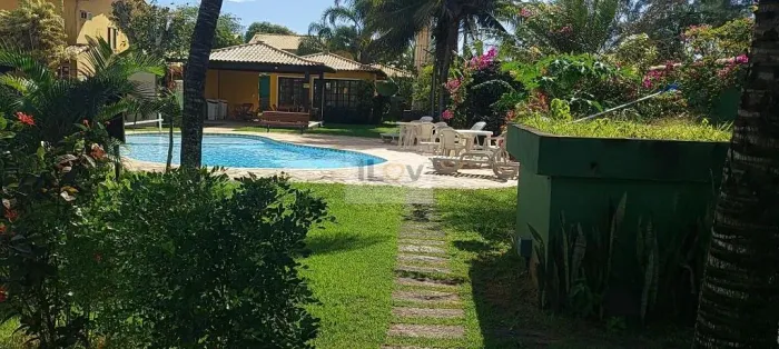 Linda Casa em condomínio de frente para a Praia