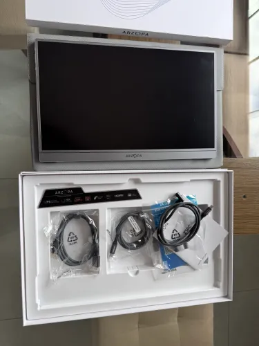 Monitor Portátil Arzopa 16.1 2.5K 180hz + BAG de viagem