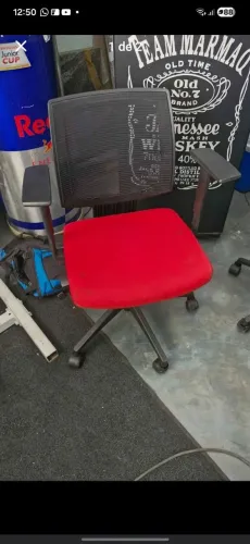 Cadeira escrito Vermelha