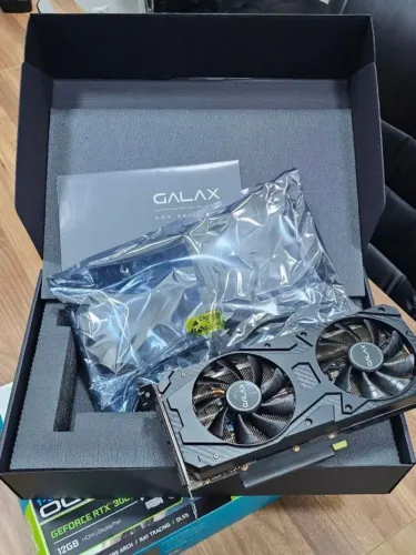 Placa de Vídeo RTX 3060 12GB GALAX - 5 meses de uso