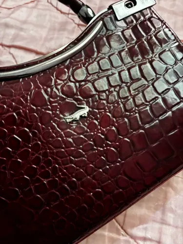 Vendo bolsa Lacoste original