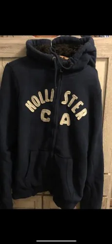 HOLLISTER 