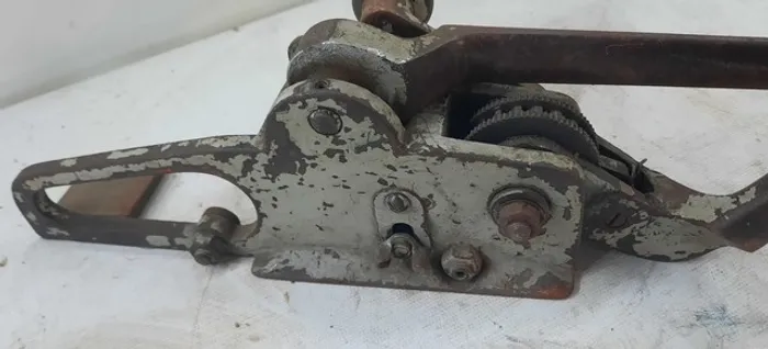 Maquina de arquear fitas
