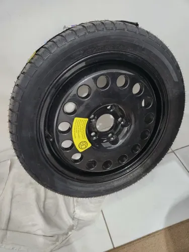 Aro c/Pneu estepe fino 17 BMW