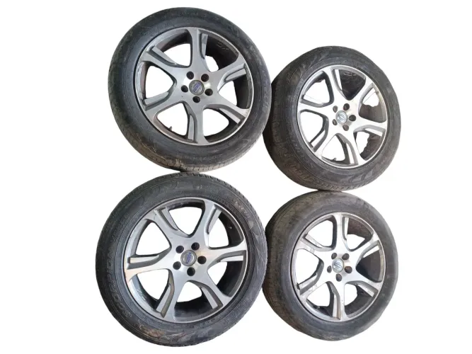Jogo de rodas volvo xc60 5 furos aro 18 pra sair hj 
