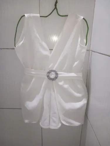 Macacão Curto Social Branco Feminino M 