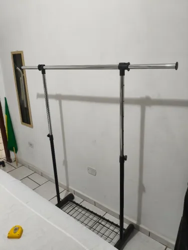 Arara regulável com tubo inox 