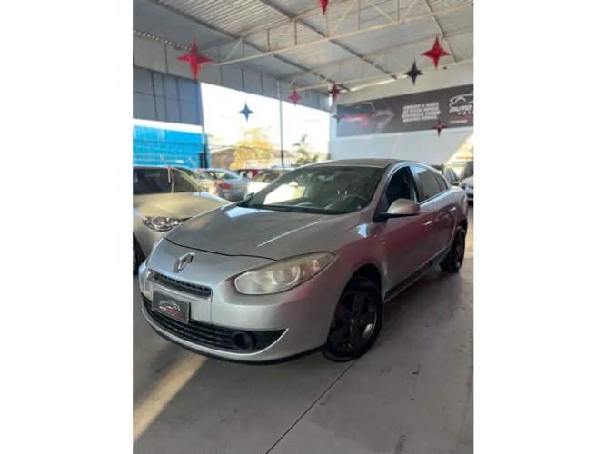 Renault Fluence Sedan Expres. 1.6 16V Flex Mec. 2014