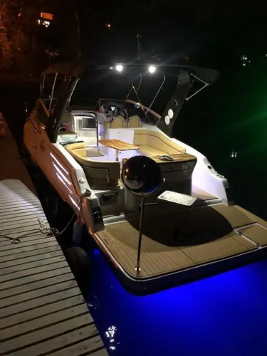 Vendo Lancha 28 pés Onix