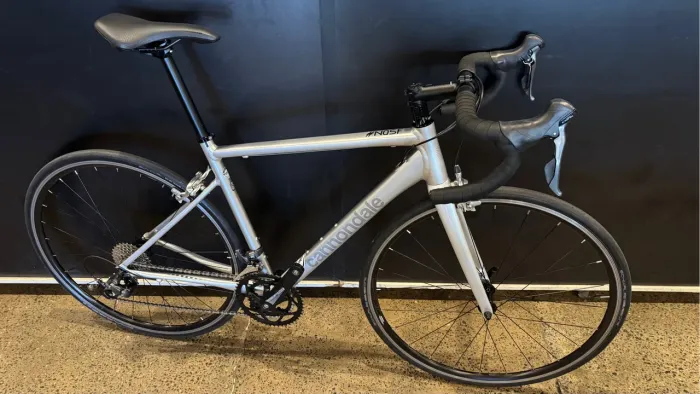 CANNONDALE CAAD OPTIMO 4 ALOY TAMANHO 54 SEMI NOVA 
